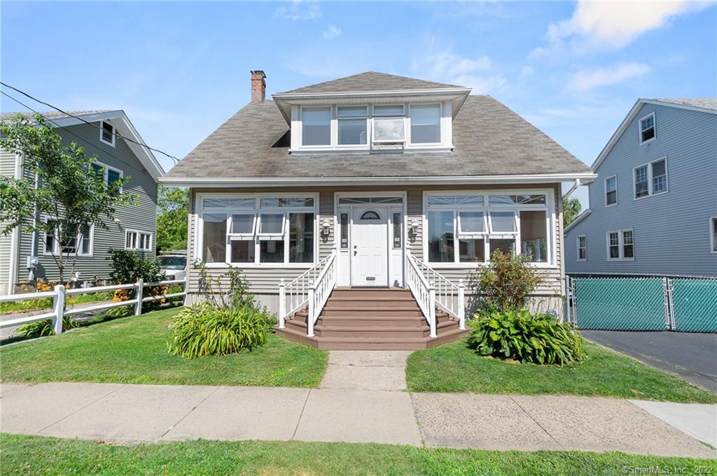196 Oakland Street Stratford CT 06615