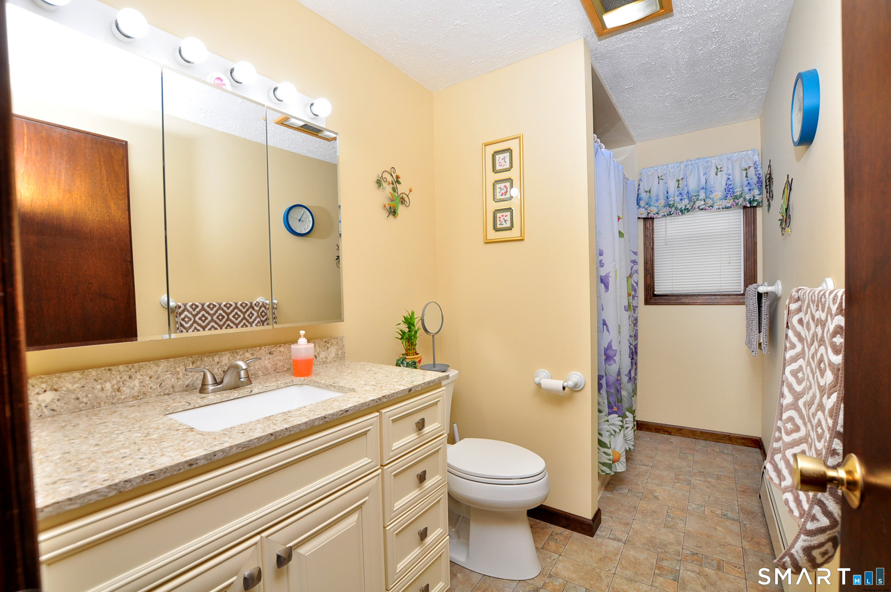 20 Lawrence Lane Torrington CT 06790