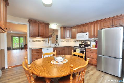 20 Lawrence Lane Torrington CT 06790