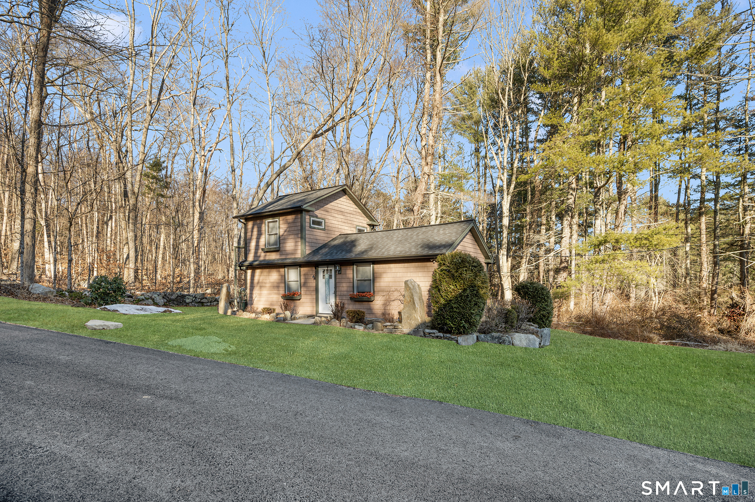 455 Brayman Hollow Road Pomfret CT 06259