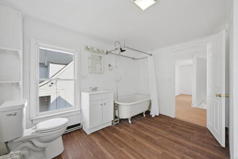 30 Kinney Avenue Norwich CT 06360