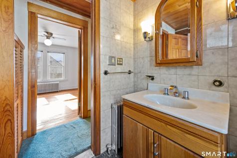 88 Cynthia Street Waterbury CT 06708
