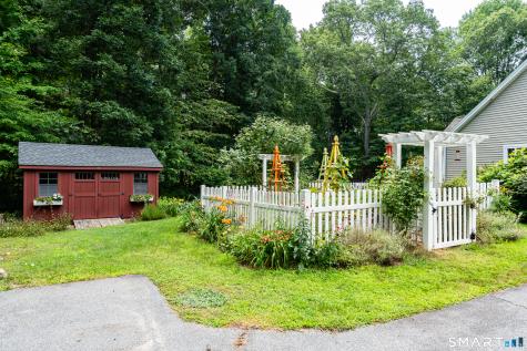 331 Dennison Road Westbrook CT 06498