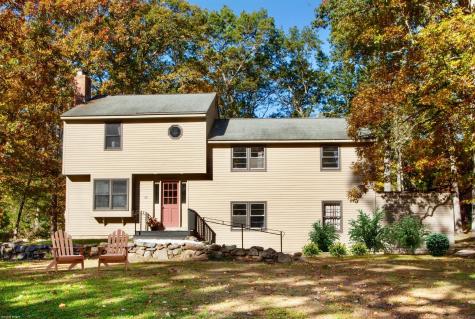 19 Glenbrook Drive Simsbury CT 06092