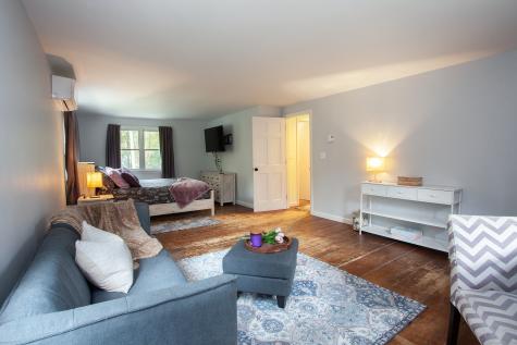 19 Glenbrook Drive Simsbury CT 06092