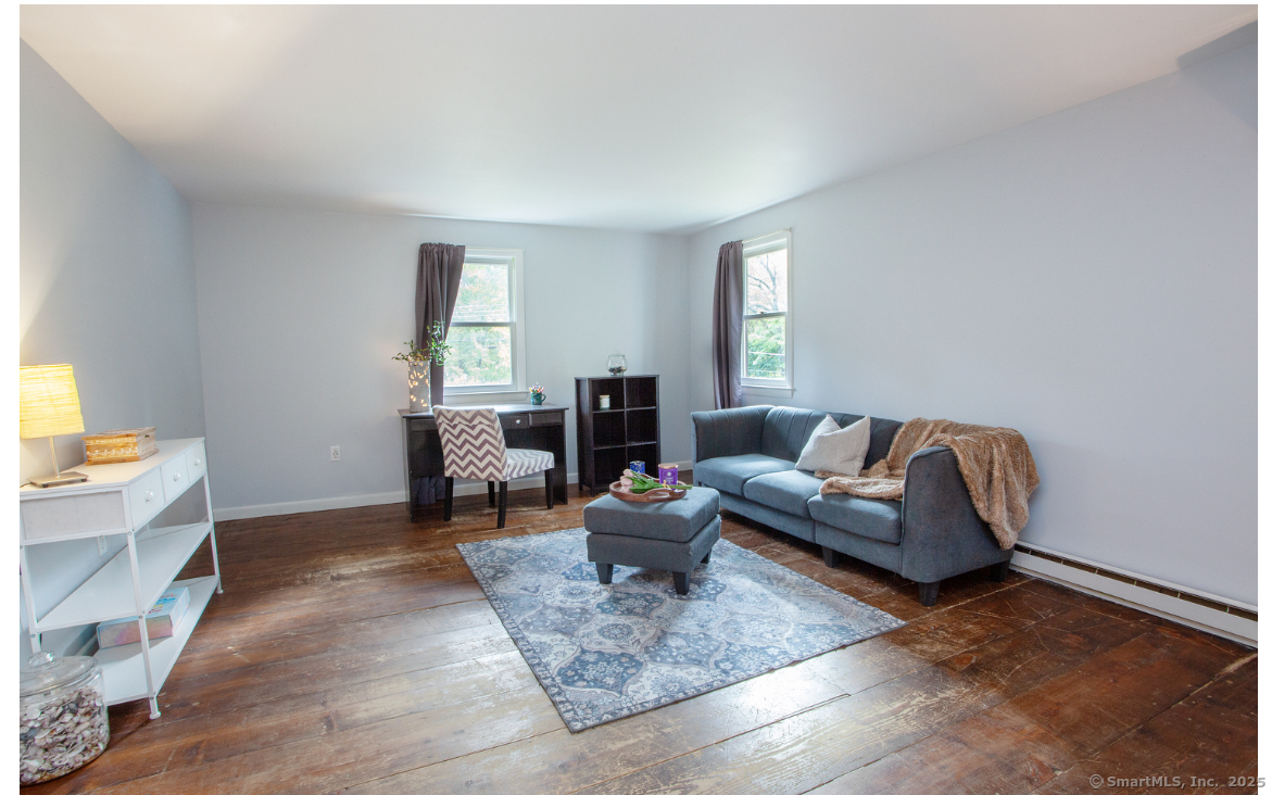 19 Glenbrook Drive Simsbury CT 06092