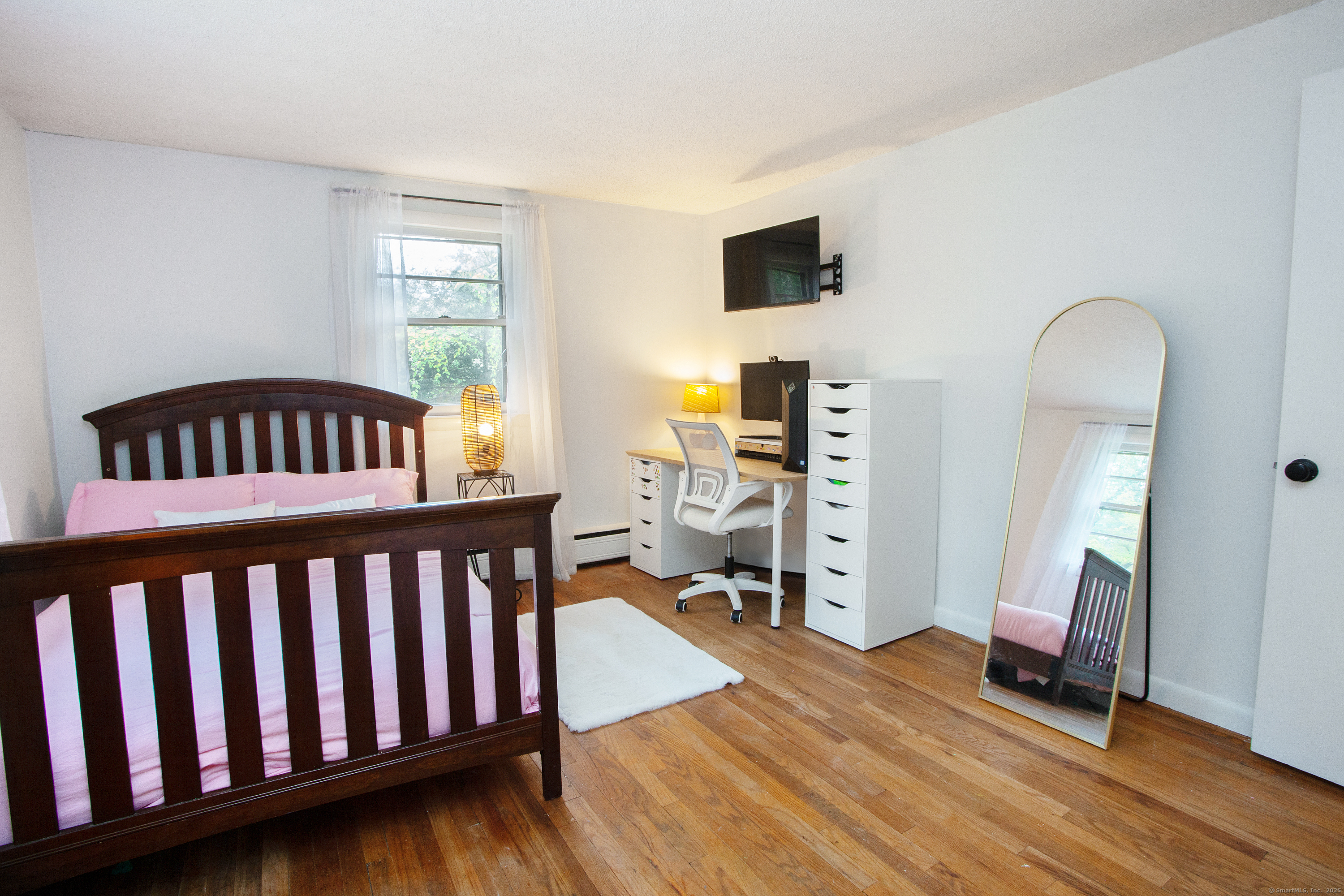 19 Glenbrook Drive Simsbury CT 06092