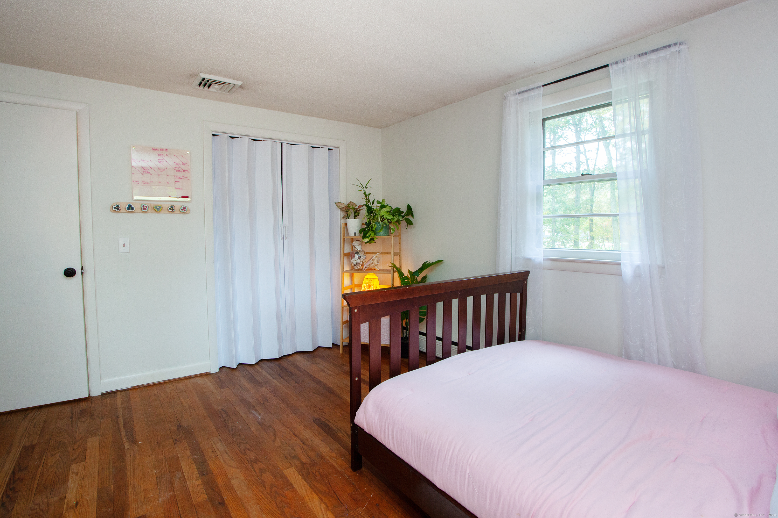 19 Glenbrook Drive Simsbury CT 06092