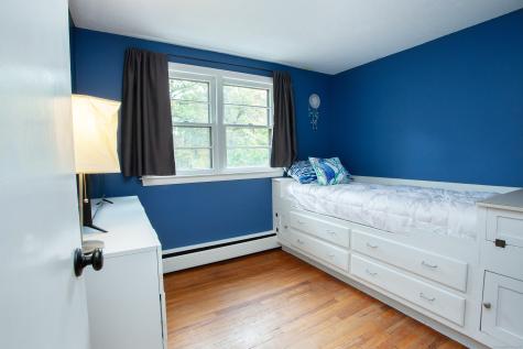 19 Glenbrook Drive Simsbury CT 06092