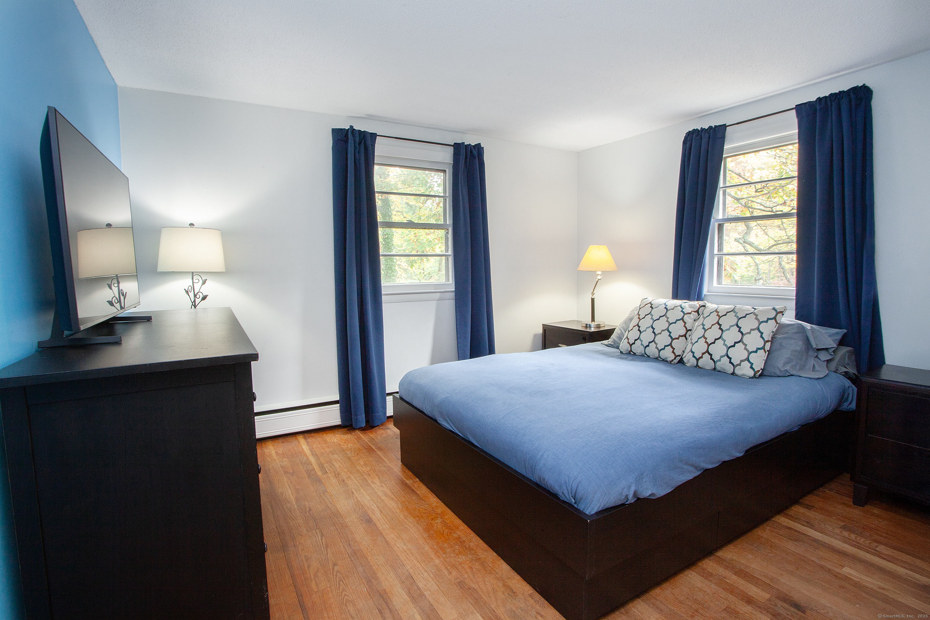 19 Glenbrook Drive Simsbury CT 06092