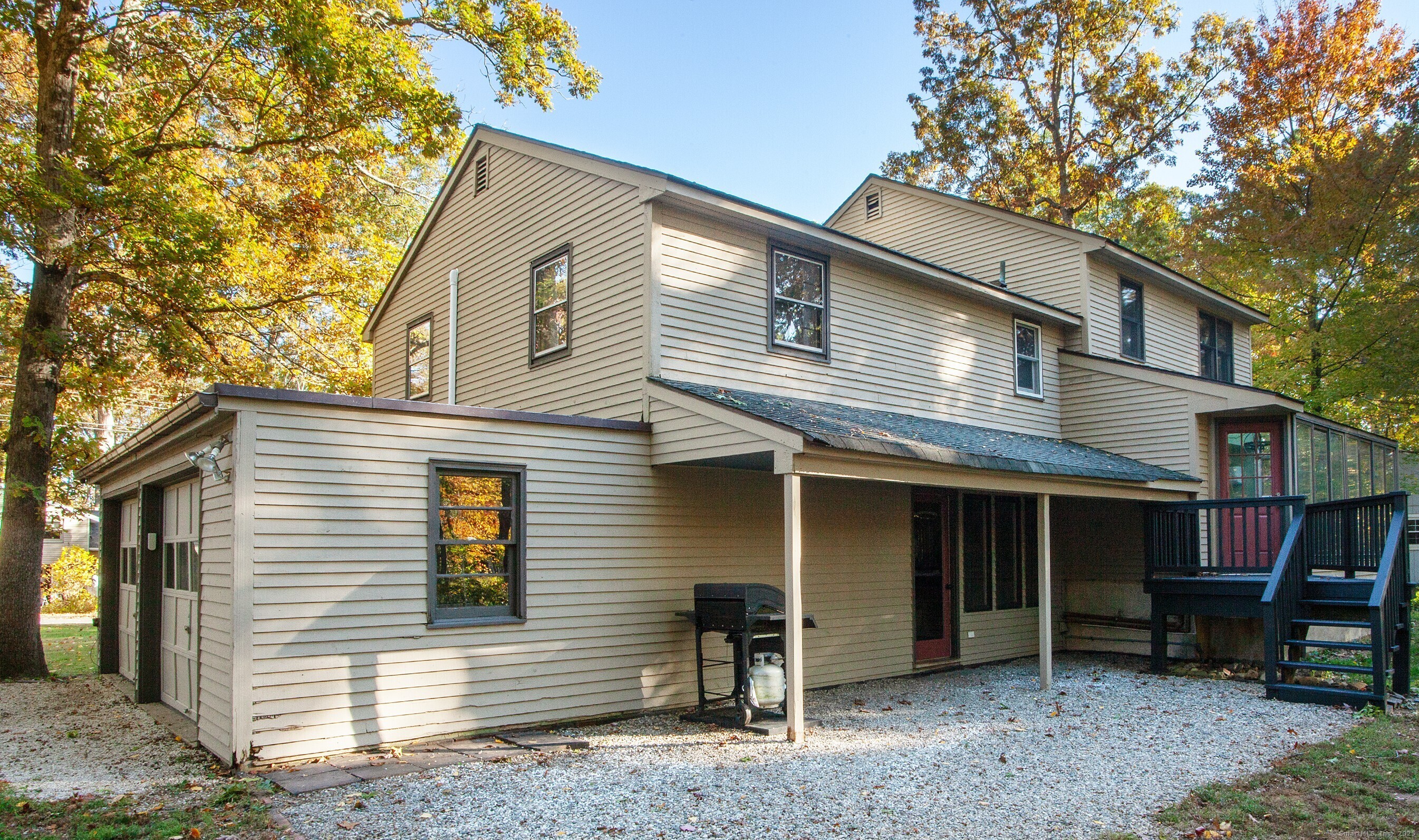 19 Glenbrook Drive Simsbury CT 06092