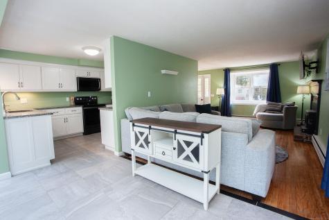 19 Glenbrook Drive Simsbury CT 06092