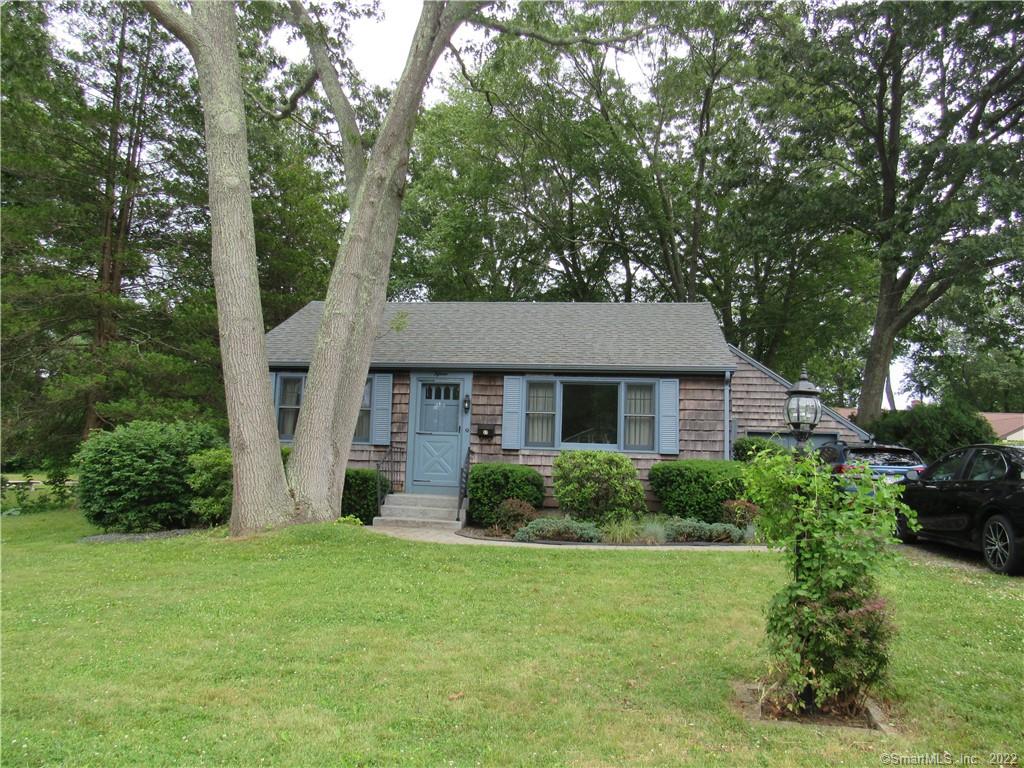 15 Maxson Road Groton CT 06340