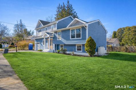 12 Sugar Plum Lane Fairfield CT 06824