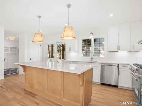 12 Sugar Plum Lane Fairfield CT 06824