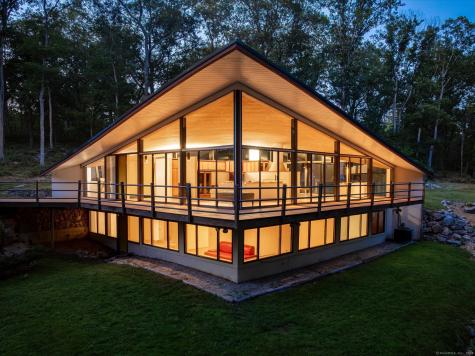 44 Benedict Hill Road New Canaan CT 06840