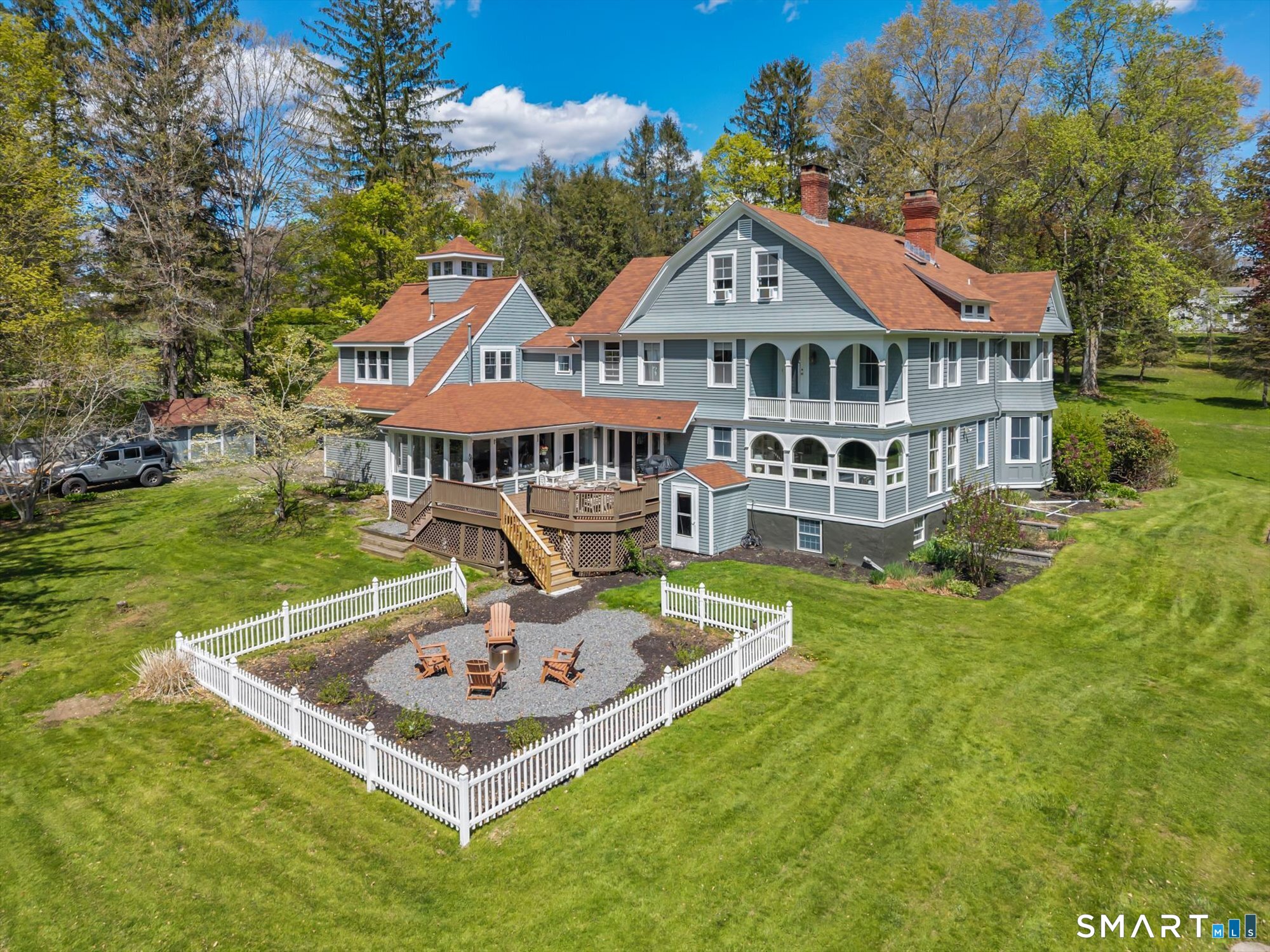 354 Pomfret Street Pomfret CT 06259