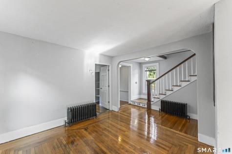 33 Evergreen Avenue Hamden CT 06518