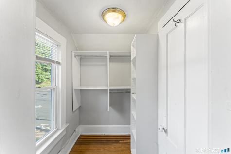 33 Evergreen Avenue Hamden CT 06518