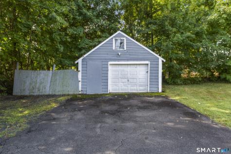 33 Evergreen Avenue Hamden CT 06518