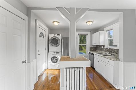 33 Evergreen Avenue Hamden CT 06518