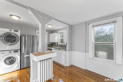 33 Evergreen Avenue Hamden CT 06518
