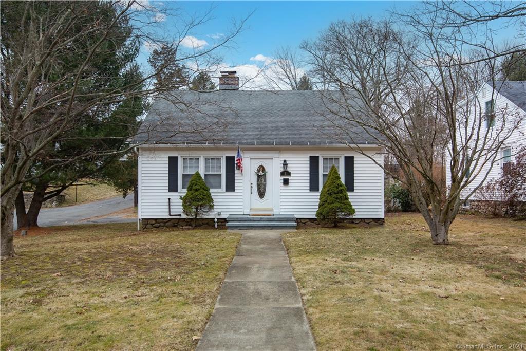 3 Third Avenue Seymour CT 06483