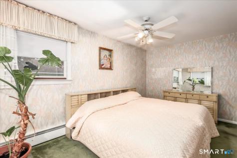 9 Manning Street New Fairfield CT 06812