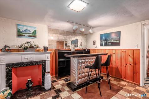 9 Manning Street New Fairfield CT 06812
