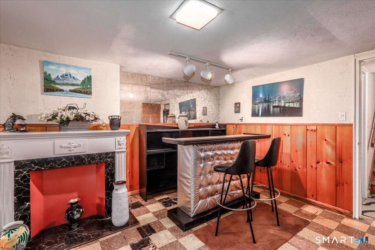 9 Manning Street New Fairfield CT 06812