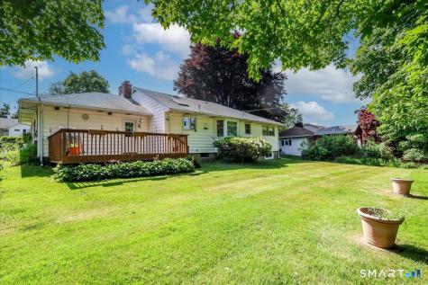 9 Manning Street New Fairfield CT 06812