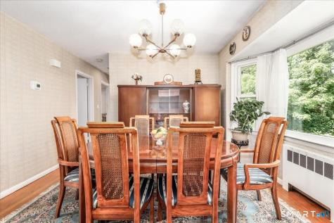 9 Manning Street New Fairfield CT 06812