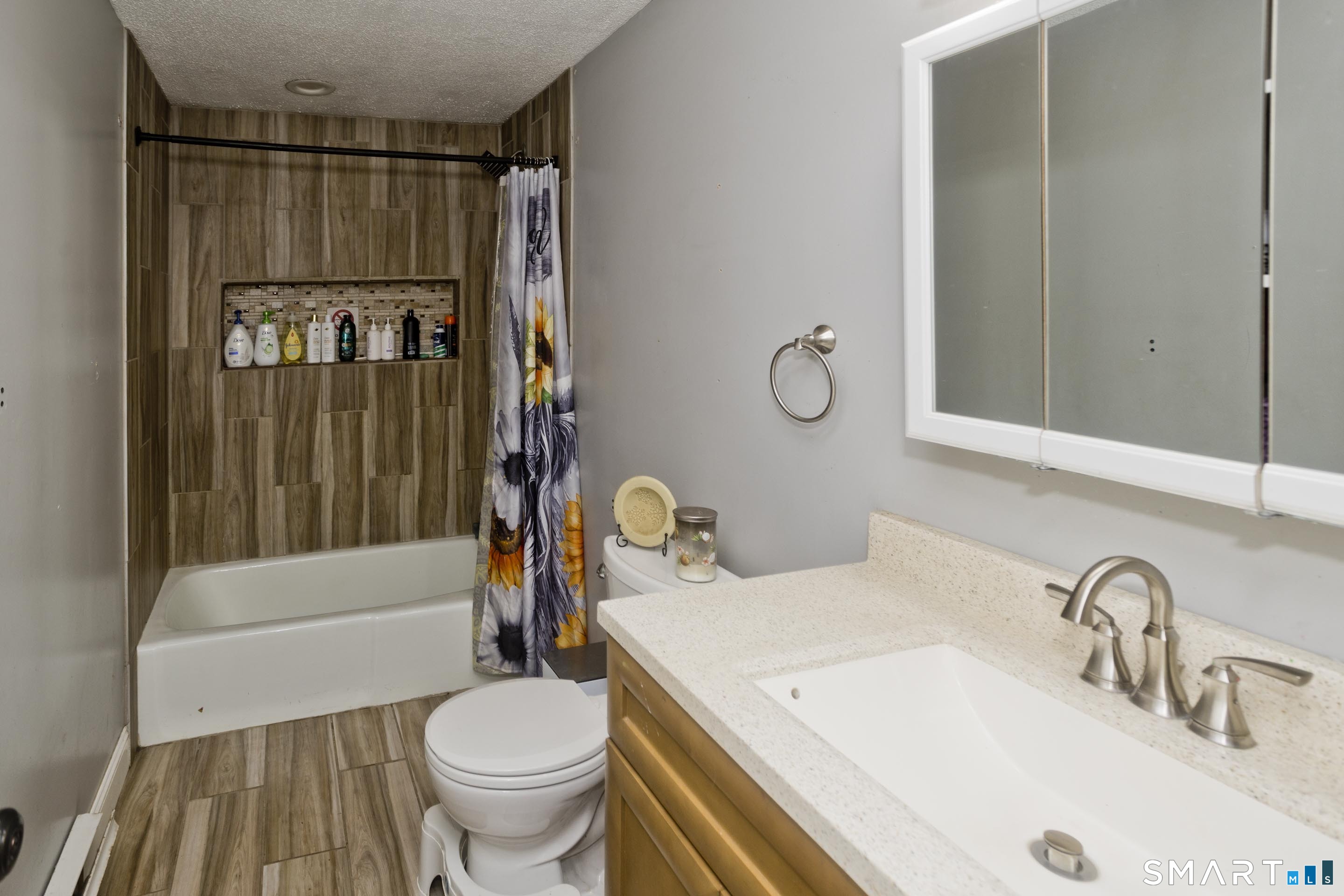 68 Tolland Avenue Stafford CT 06076
