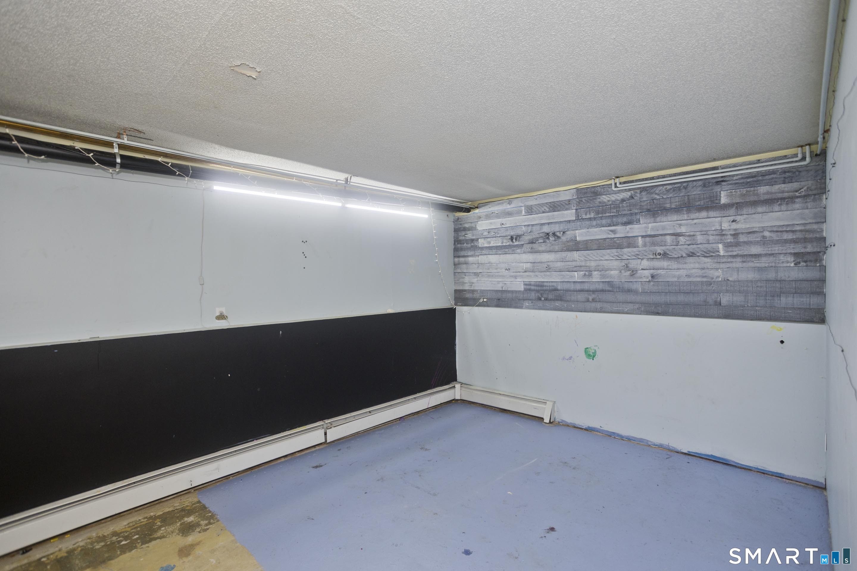 68 Tolland Avenue Stafford CT 06076