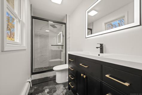 160 Willow Street Cheshire CT 06410