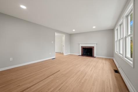 160 Willow Street Cheshire CT 06410