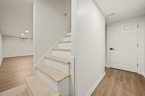 160 Willow Street Cheshire CT 06410