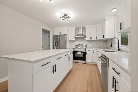 160 Willow Street Cheshire CT 06410