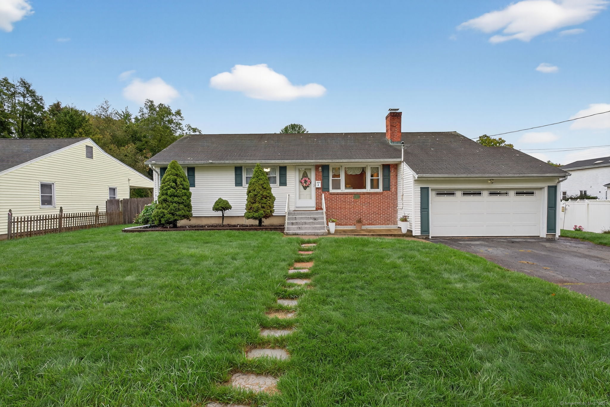 4 Gladys Road East Hartford CT 06118