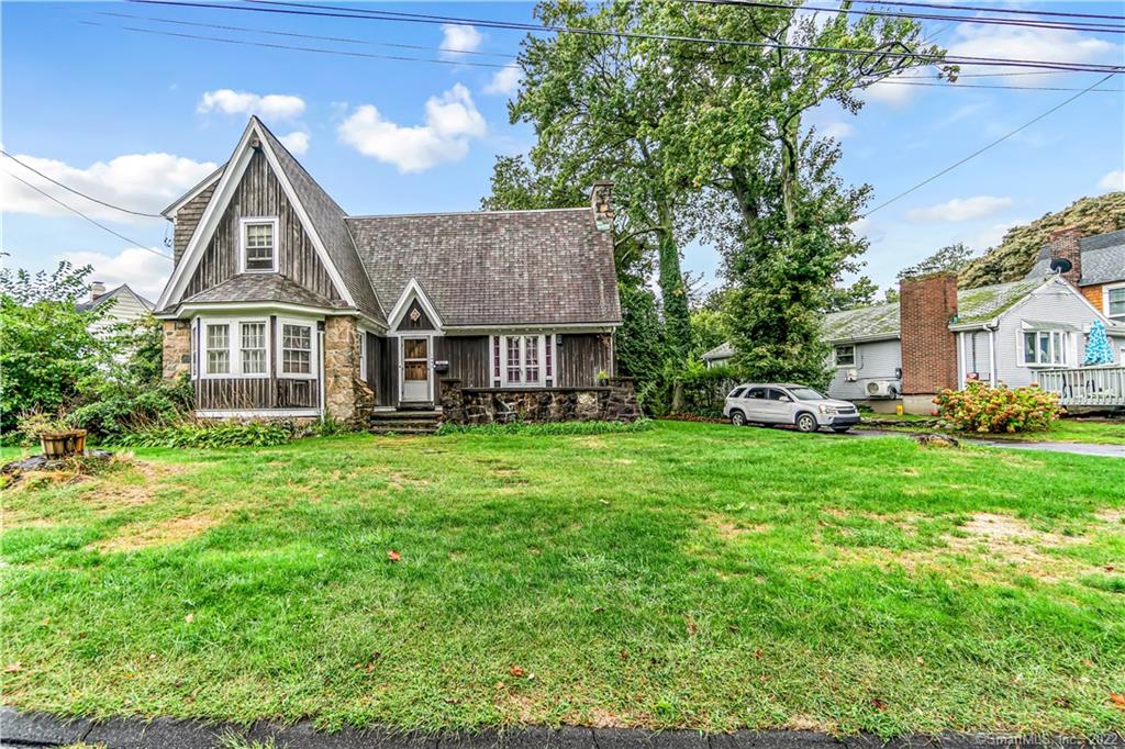 1493 Broadbridge Avenue Stratford CT 06615