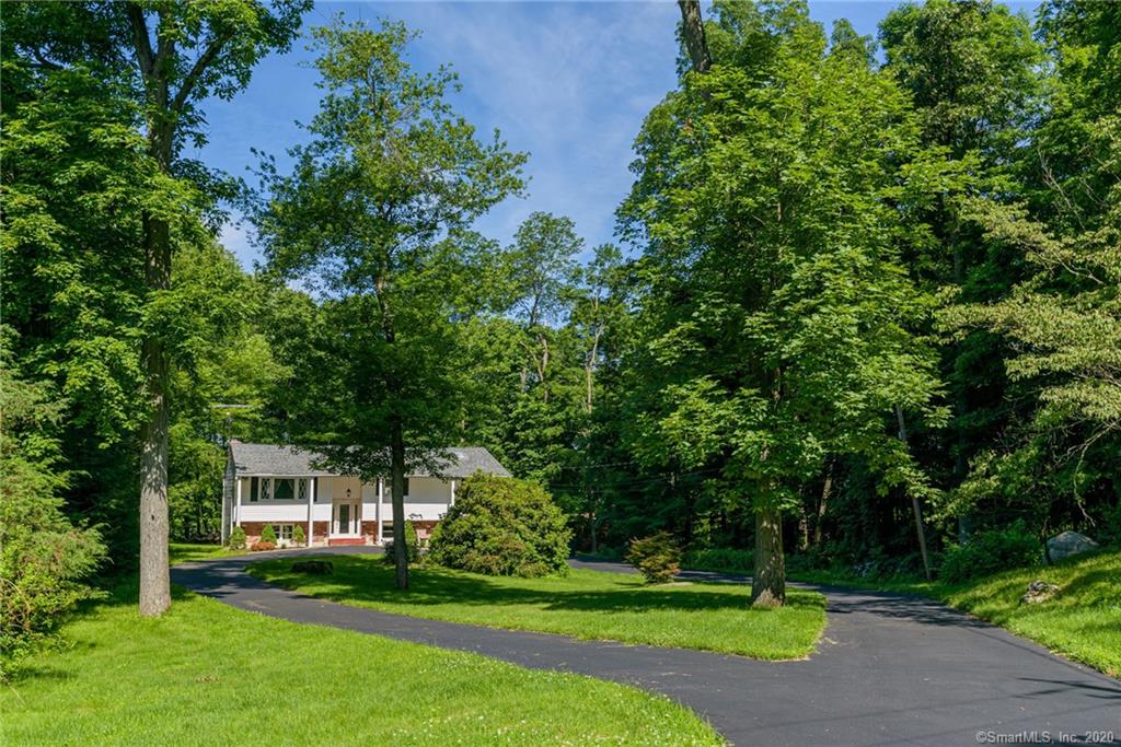 19 Jewel Lane New Fairfield CT 06812