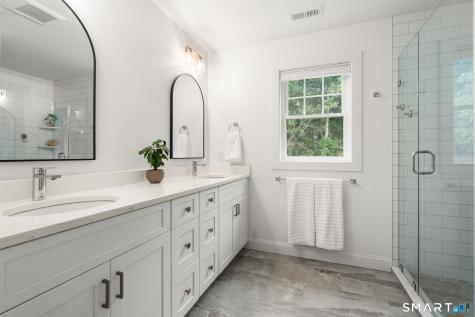 11 Harness Way Granby CT 06035