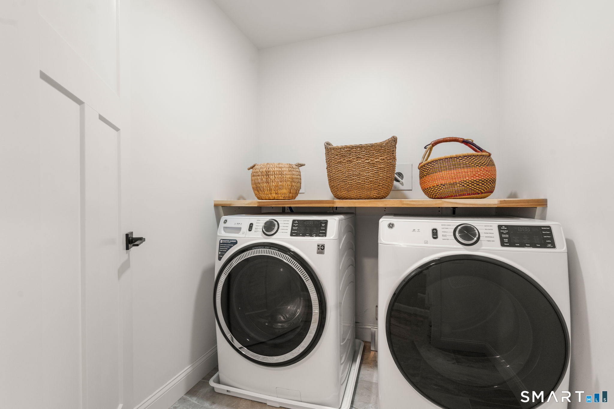 11 Harness Way Granby CT 06035