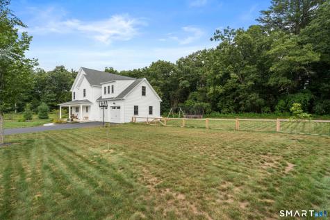 11 Harness Way Granby CT 06035