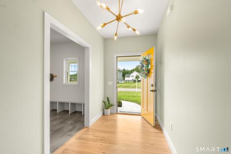 11 Harness Way Granby CT 06035
