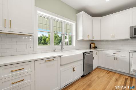 11 Harness Way Granby CT 06035