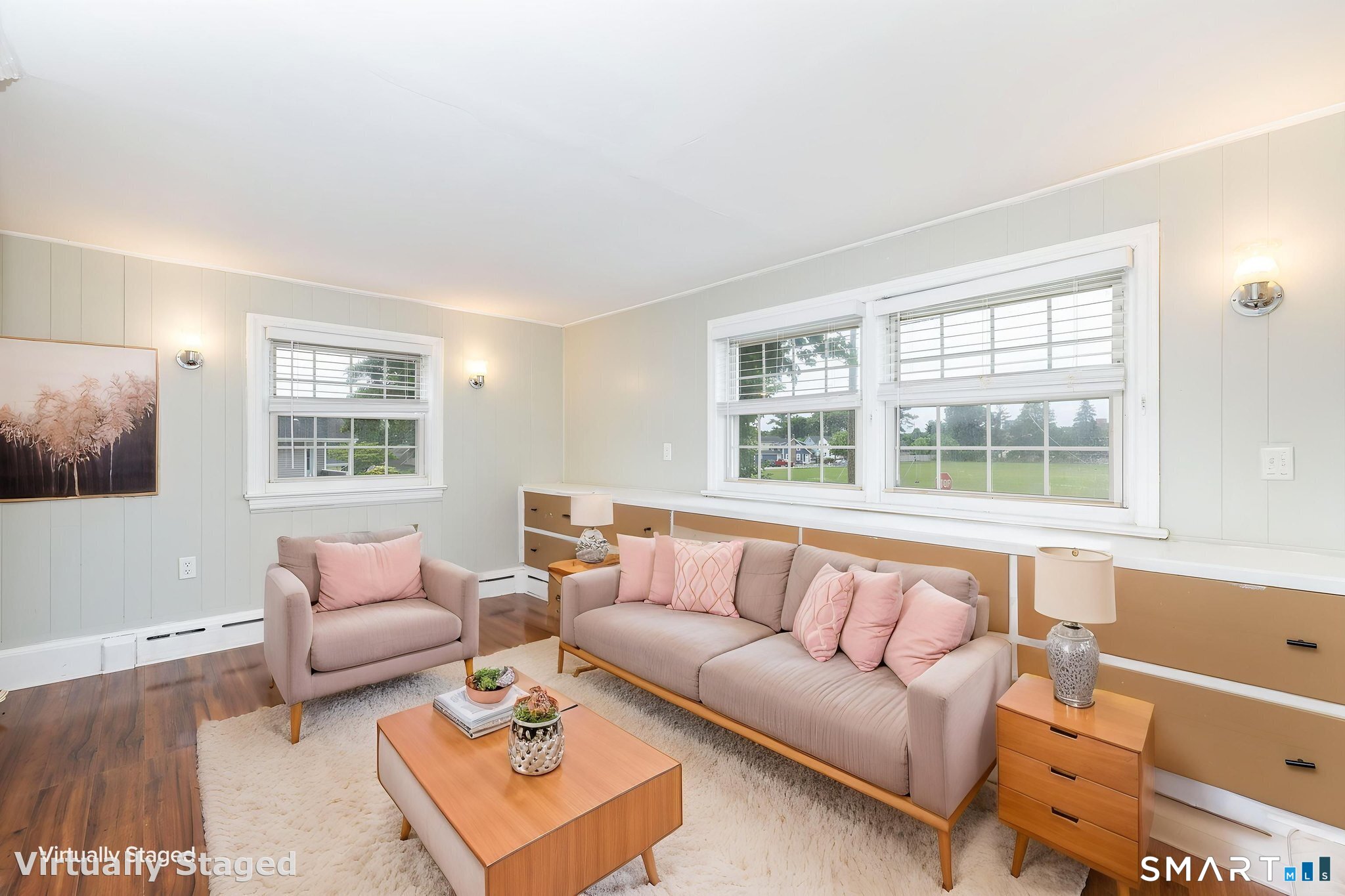 8 Georgiana Street New London CT 06320