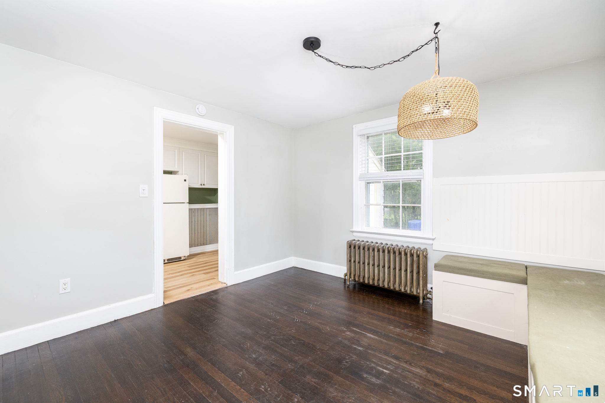 8 Georgiana Street New London CT 06320