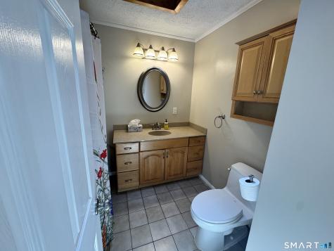 97 Georgia Road Montville CT 06370