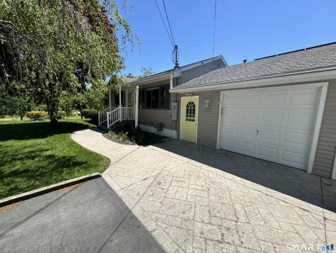 97 Georgia Road Montville CT 06370